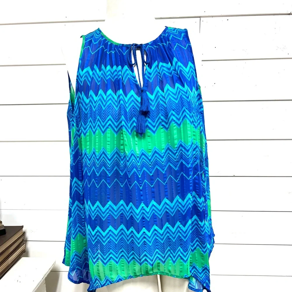 Stylus top blouse green blue small